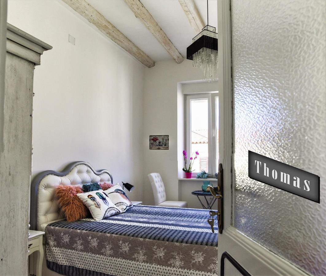 Emma'S Rooms B&B Pula Ngoại thất bức ảnh